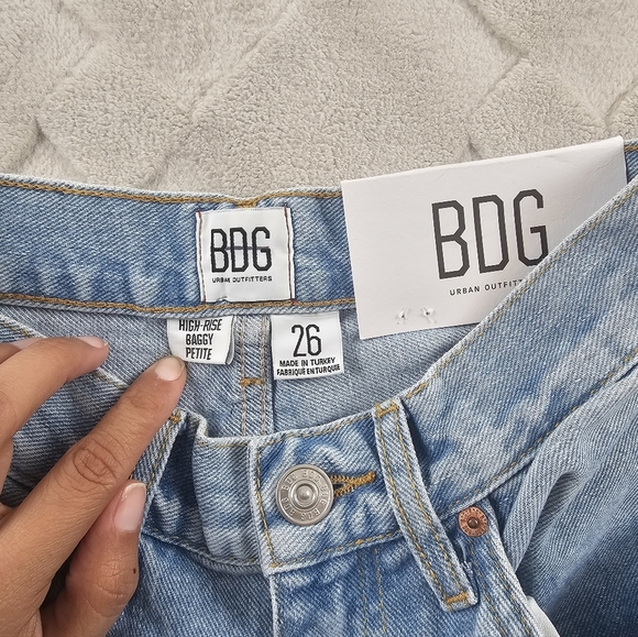 BDG High Rise Baggy Distressed Jeans Womens 26 Blue Denim - Picture 3 of 11